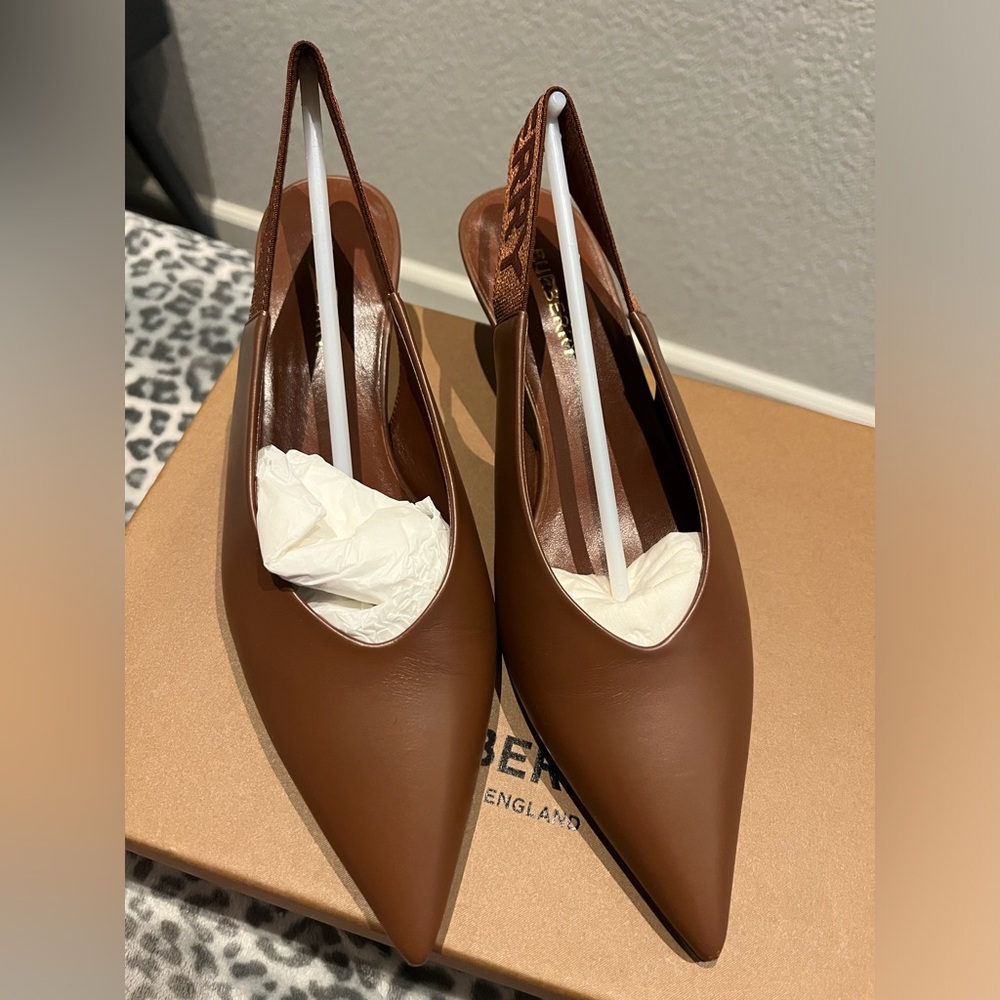 Burberry kitten heels - Picture 8 of 11